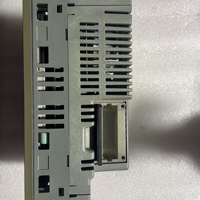 议价触摸屏XBTF032110带卡XBTMEM08完适用