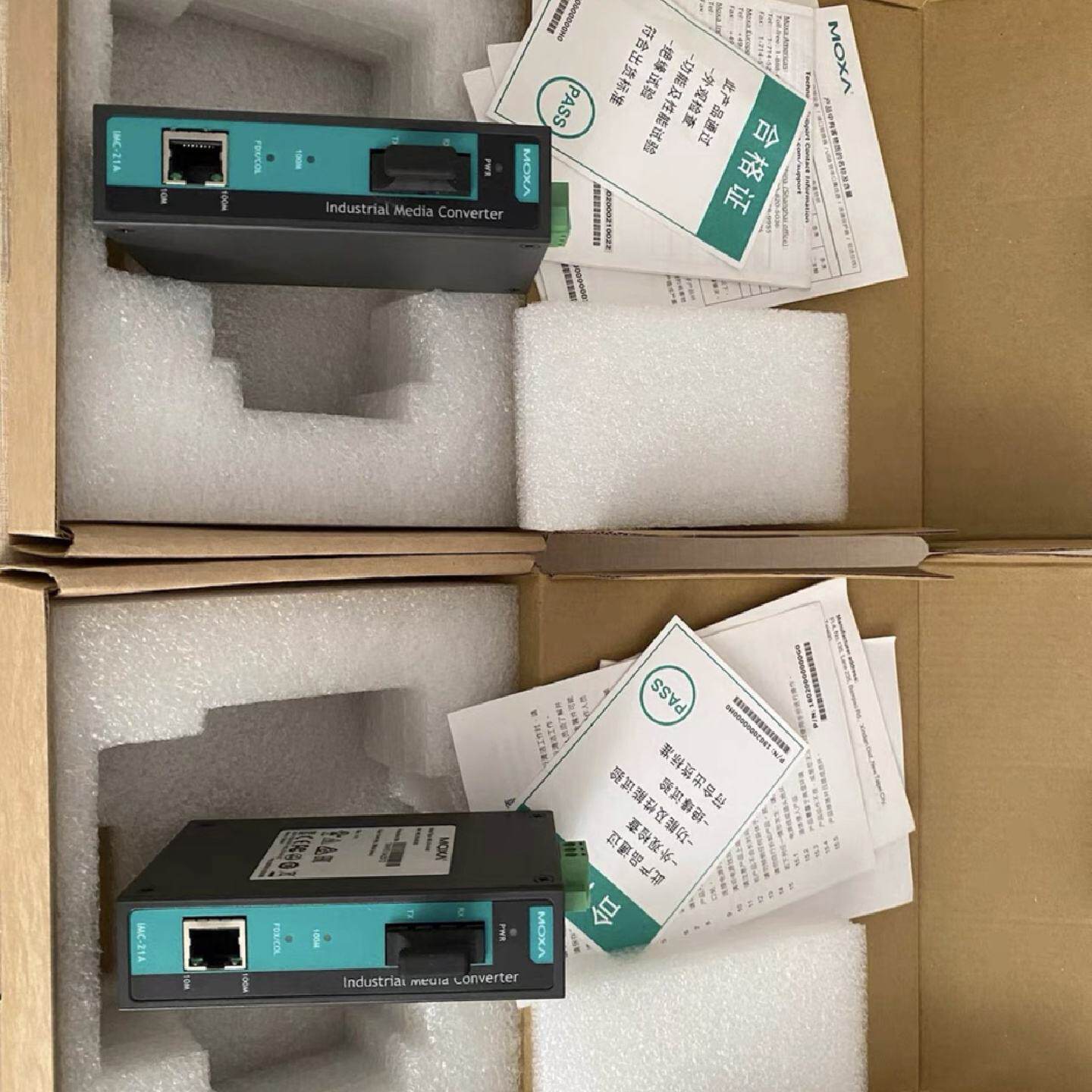 议价摩莎MOXA IMC-21A-S-SC-T 单模工业级光电转换器全新现货