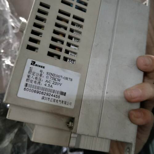 正弦拆机SINE007-0R7S现货出售
