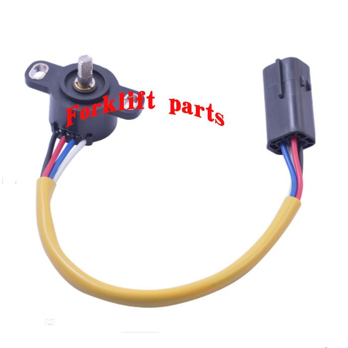 神钢住友电动叉车配件5FB/6FB10-30油门加速传感器1407483002300