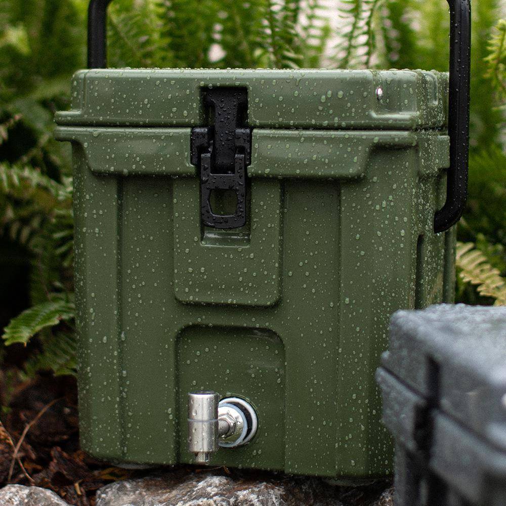 工厂高品质10QT户外露营手提式野餐滚塑保冷保鲜保温车载冷藏却箱