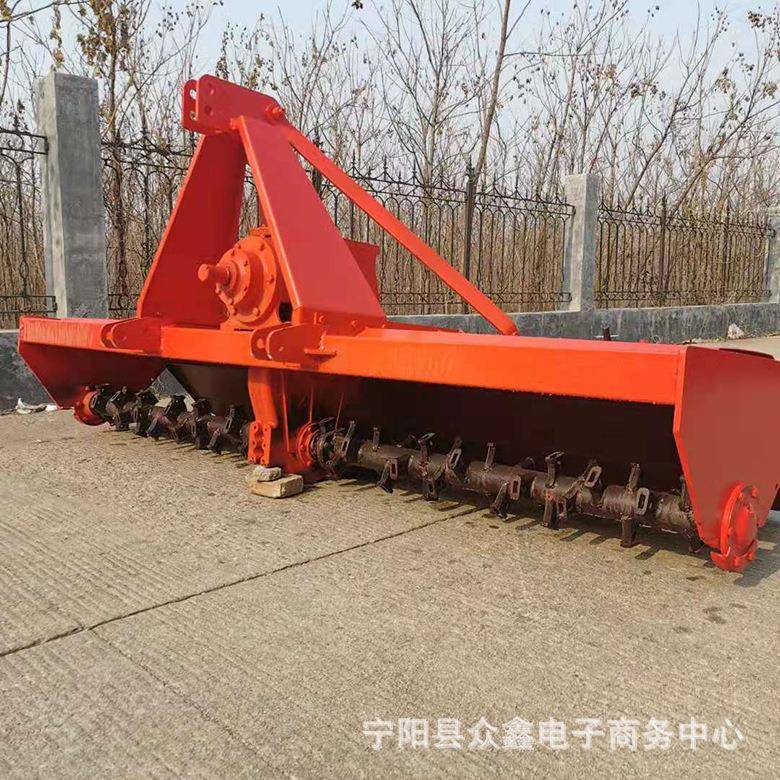 甘肃适用旋耕松土机四轮拖拉机带动打土机多宽幅可选大量现货