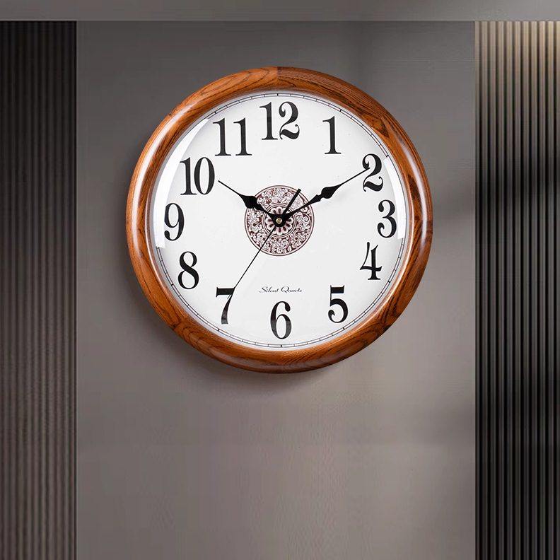 实木挂钟客厅家用创意新中式静音表壁挂石英钟现代简约装饰墙时钟