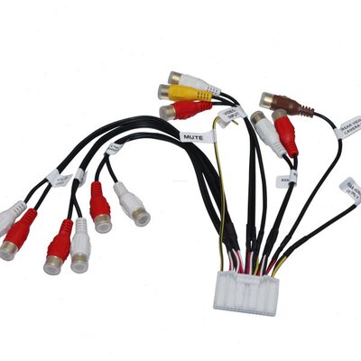 汽车先锋导航尾线AV输入输出32PIN头子13 RCA后摄像头改装线材