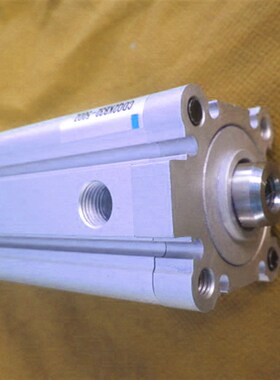 日本原装CQ2KB25/CQ2KB20-35D/40D/45D/50D杆不旋转动薄型气缸