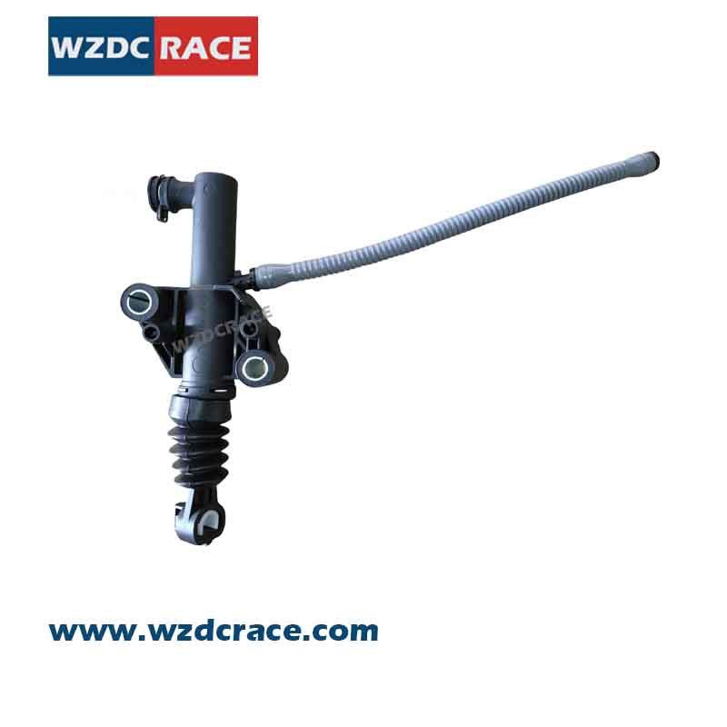 汽车离合器总泵 30610-00Q1E/306105588R/306100530R 刹车离合泵