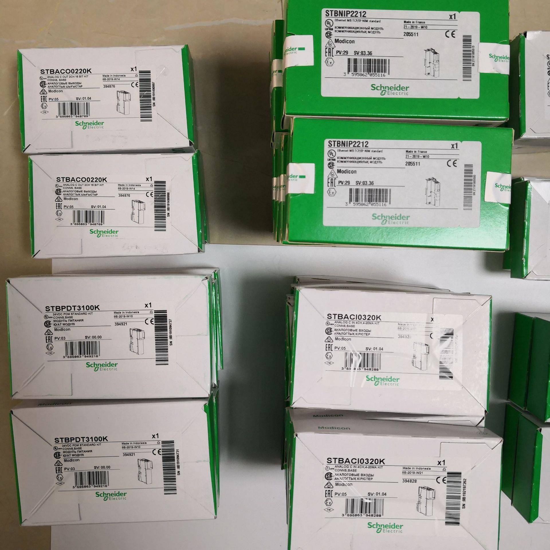 STBNCO2212分布式CANOPEN接口模块通讯速率快现货库存