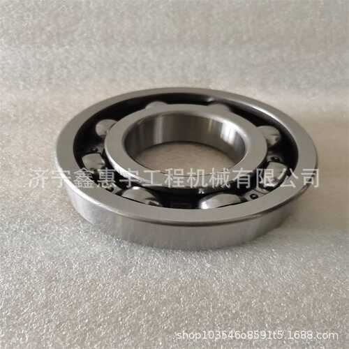 D20A-7推土机 轴承130-14-64260 103-27-31233 隔套103-27-31221