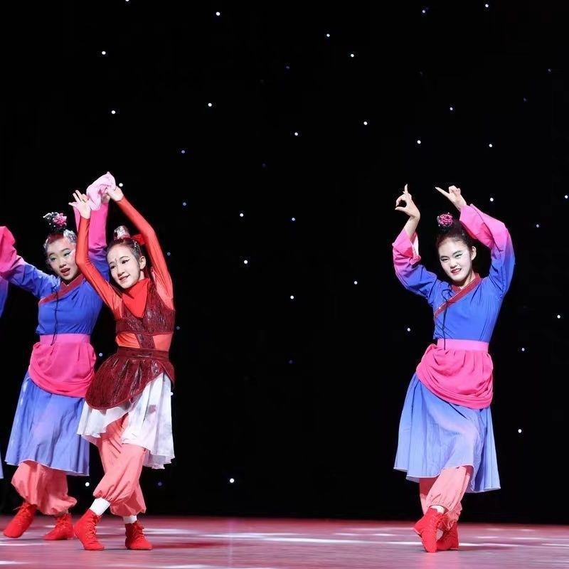 儿童演出服古装汉服士兵铠甲服装小荷风采再现花木兰舞蹈服表演服