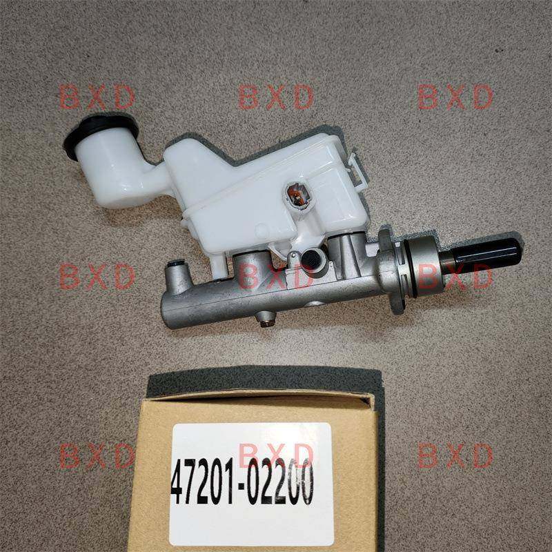 47201-02200右舵刹车总泵适用于丰田COROLLA ZZE121 ZZE122