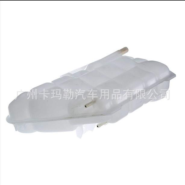 1635000349 适用1998-2005奔驰ML级W163副水壶 发动机冷却液水库