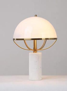 北欧后现代简约白色蘑菇台灯个性创意客厅书房卧室床头柜别墅台灯