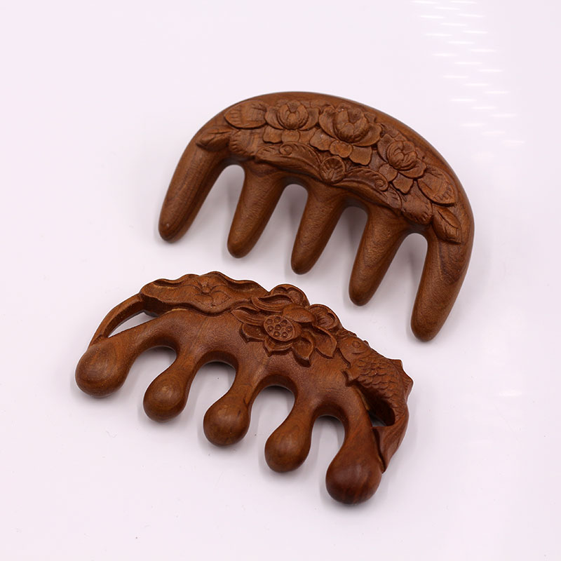 金丝檀木双面雕刻鲤鱼荷花按摩梳子经络按摩梳檀木 头部经络梳