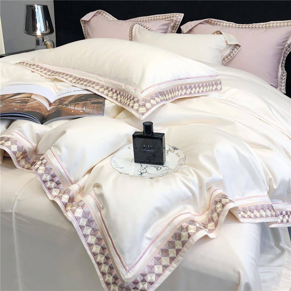 A类现代风全棉四件套简约宽边刺绣纯棉纯色被套样板房床品