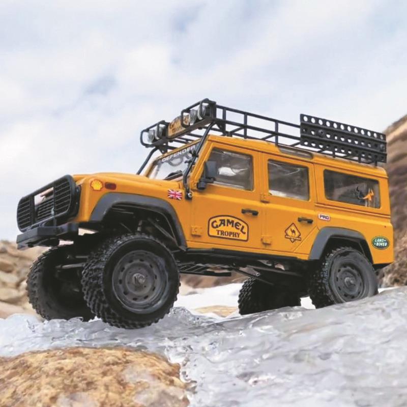 莽牛MN111全地形四驱越野攀爬车全比例灯光RC遥控汽车模型