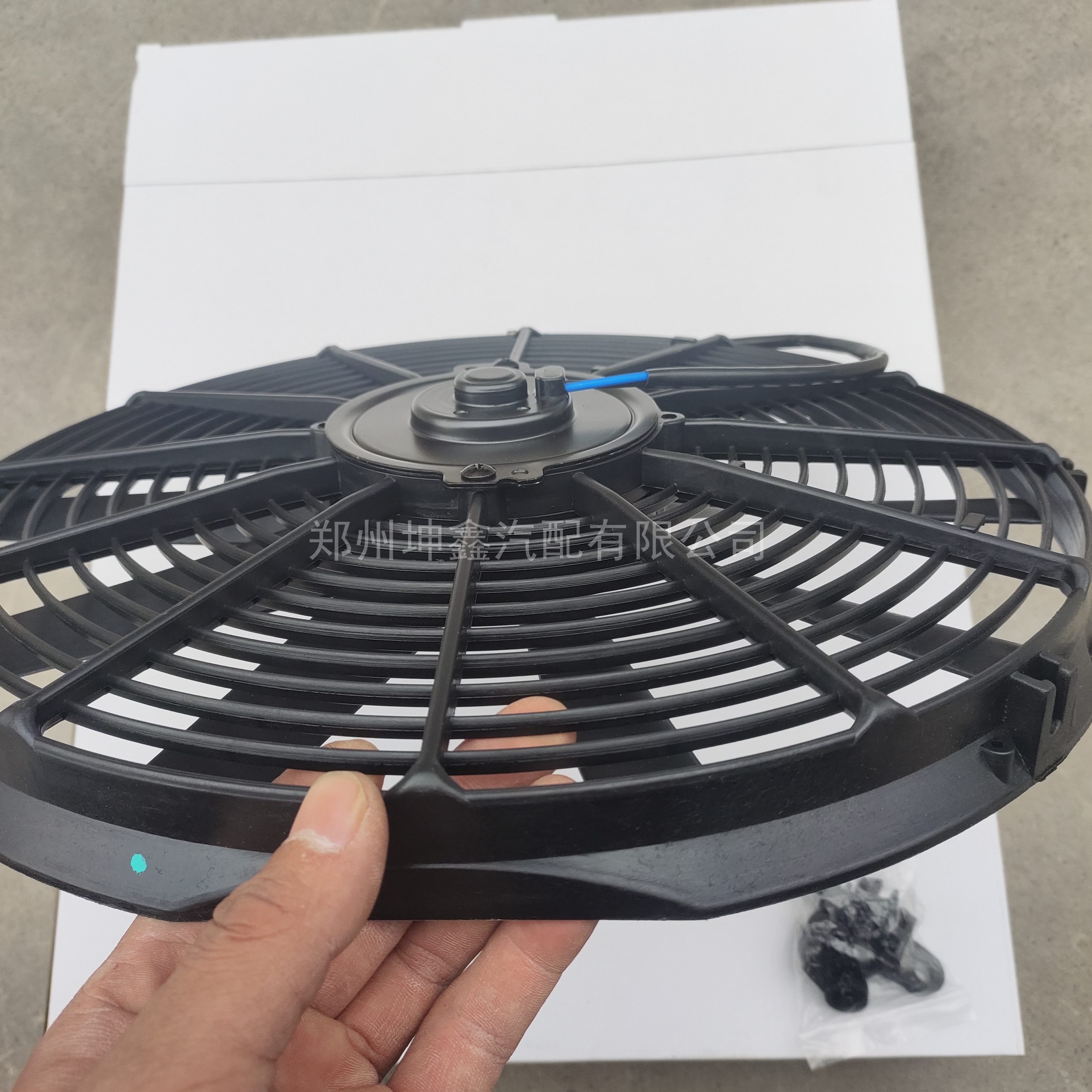 散热器电子扇液压油装挖掘机风扇包邮 装加电子扇散热器风扇加