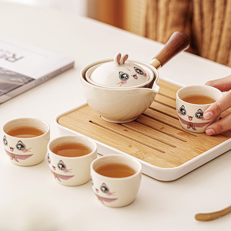大展宏兔逍遥泡茶壶功夫茶具套装家用360旋转1壶4茶杯旅行便携包