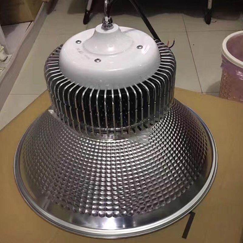 供应150WLED工矿灯200WLED厂房灯100WLED工厂灯LED天棚灯