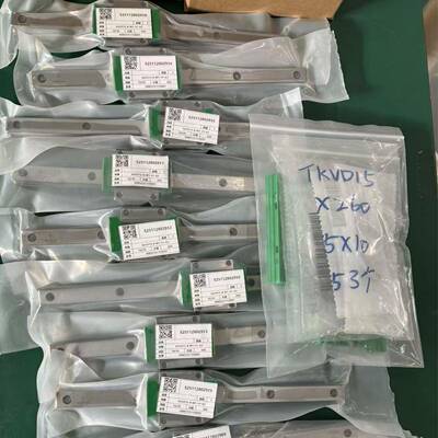 自动化机床传动导轨滑块KWVE15-B-S-V1-G3,TKVD15-B-U-G3/520