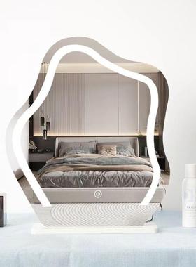 创意桌面化妆镜云朵带灯台式LED智能化妆镜卧室带灯网红化妆镜