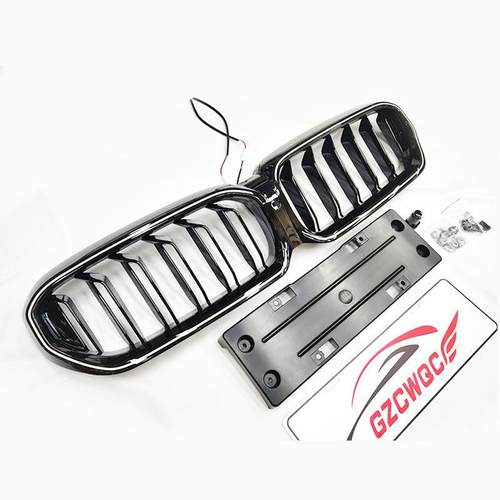 适用于宝马5系后期G30发光中网G30G38双线亮黑带LED灯条前脸格栅