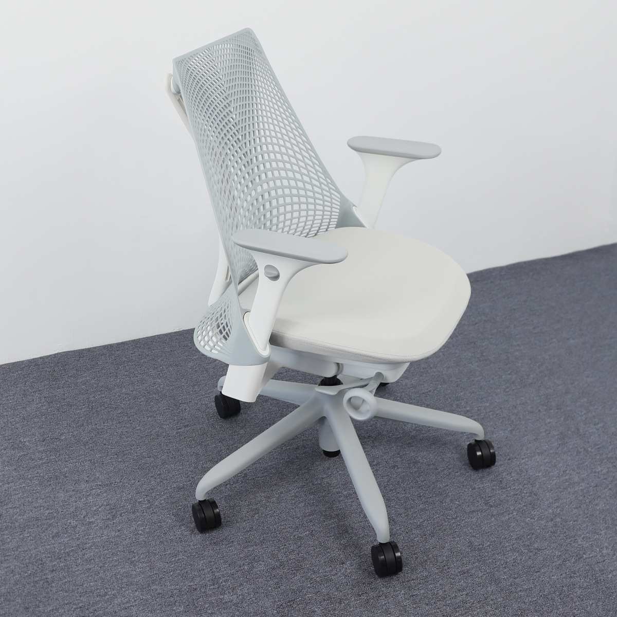 赫曼米勒sayl人体工学椅家用护腰电脑椅学习椅办公椅hermanmiller