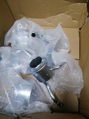 适用于FZJ80 HDJ80助力泵油壶 铁