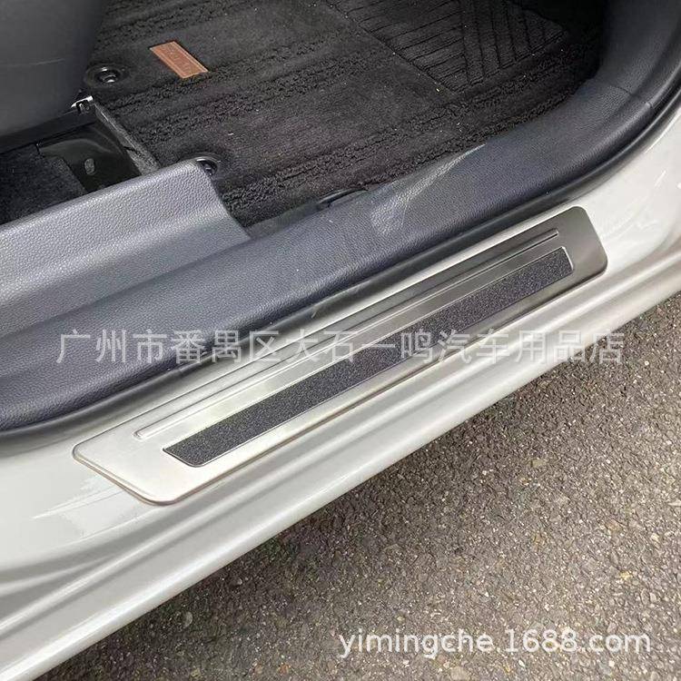 22-23款SIENTA10系下踏板门槛板银拉丝不锈钢护板迎宾踏板