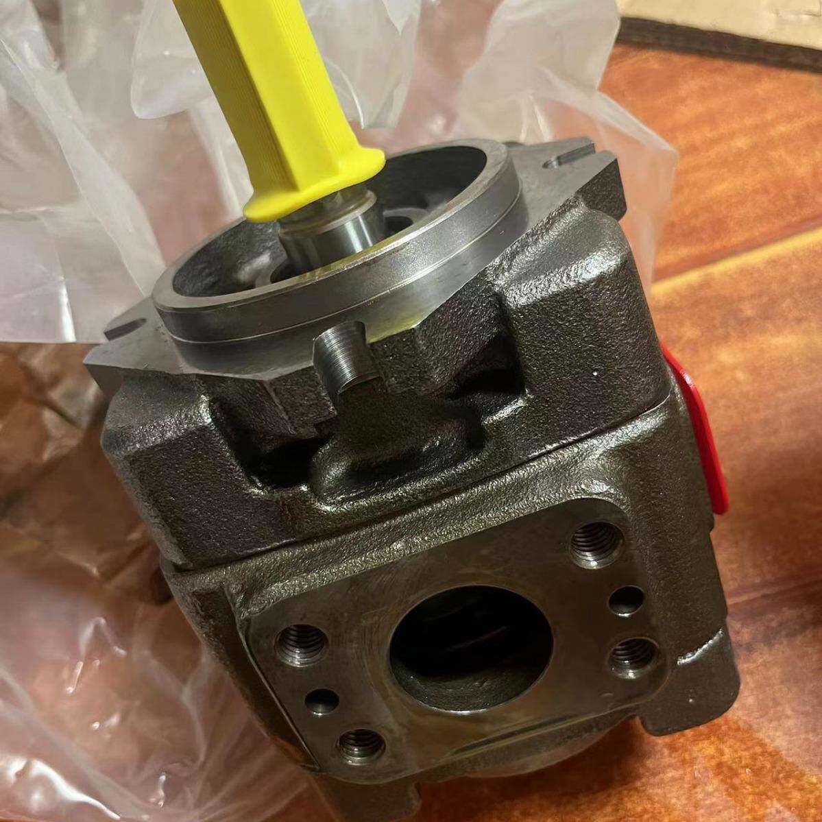 现货德国力士乐REXROTH齿轮泵PGH4-30/040RE11VE4R901147108