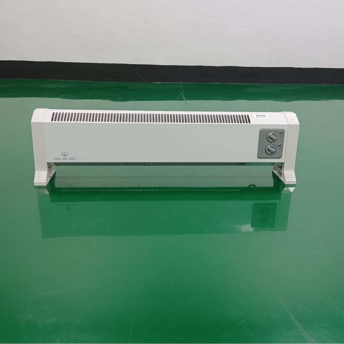 现货热销 家用 壁挂式 多功能 节能 踢脚式对流电采暖器CLS075C
