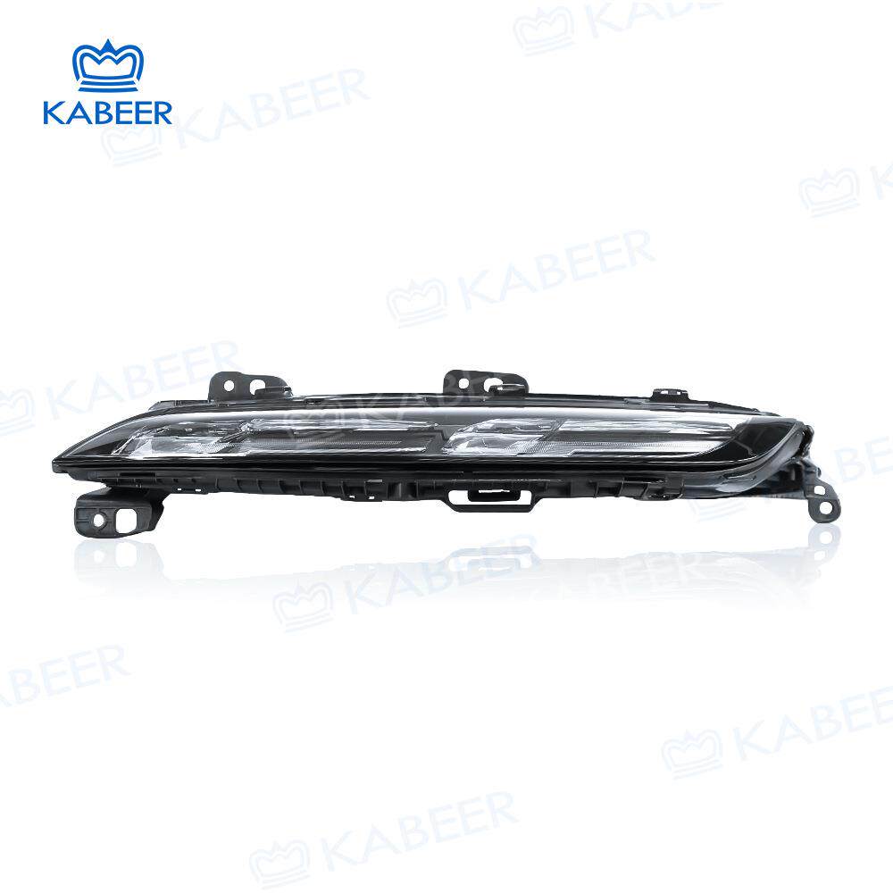 适用于宝马7系F02改款7系G70水晶日行灯 F02改装G70水晶日行LED灯