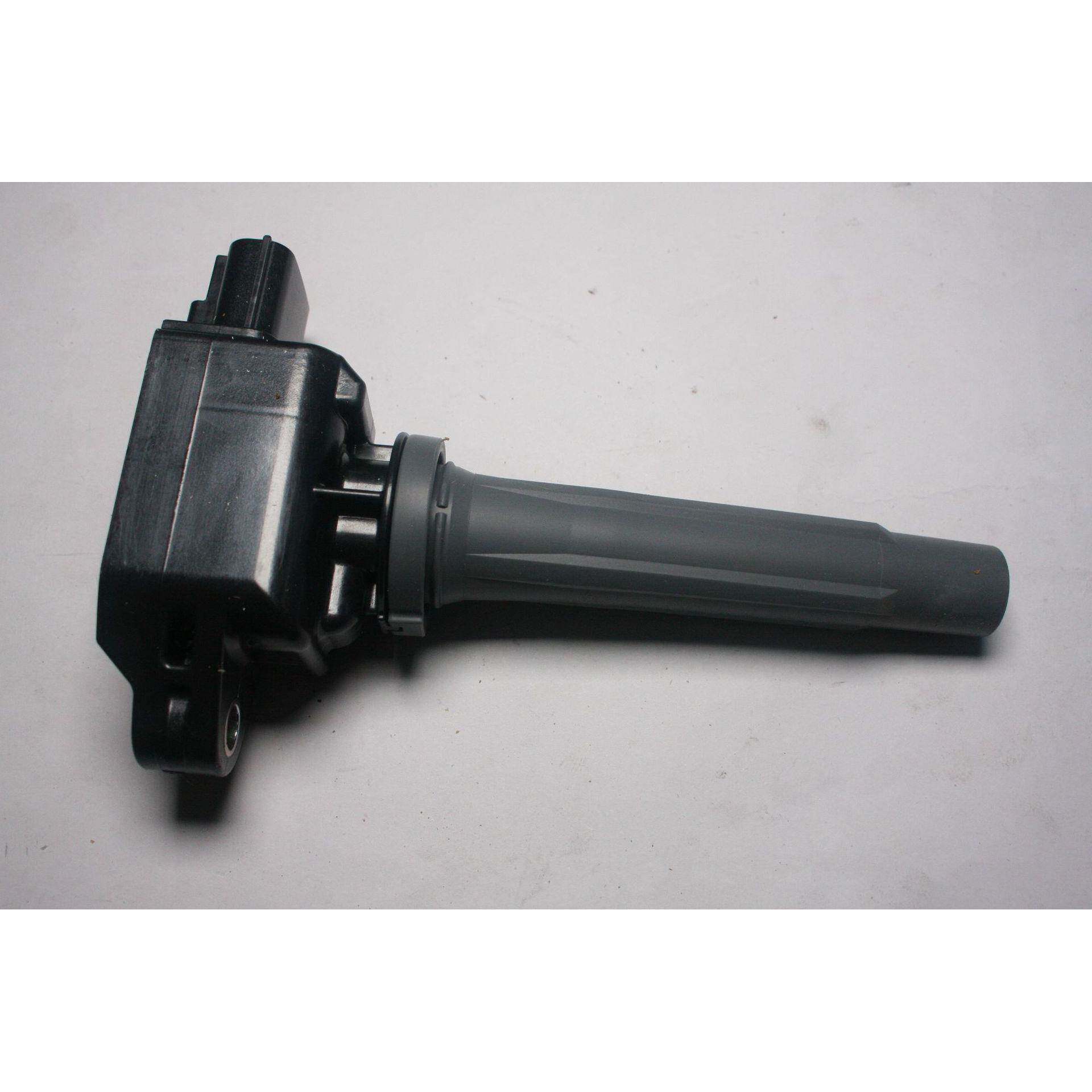 P51R-18-100适用于马自达CX5/J71/J36/CX4点火线圈3插