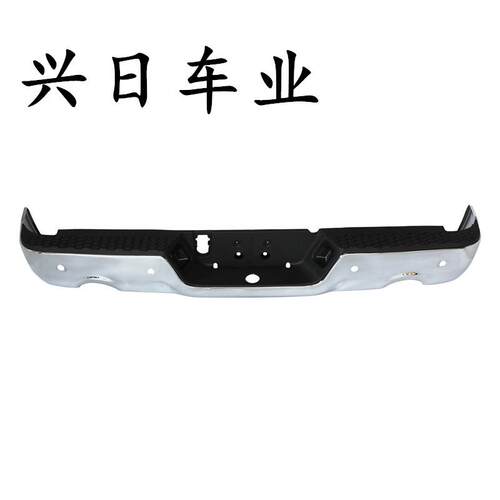 适用于道奇公羊电镀后杠09-18款ram后保险杠带雷达孔带排气孔