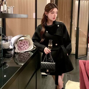 杨小卷MIU系千金1OO羊毛大衣女秋冬双面呢围脖领系带白色毛呢外套