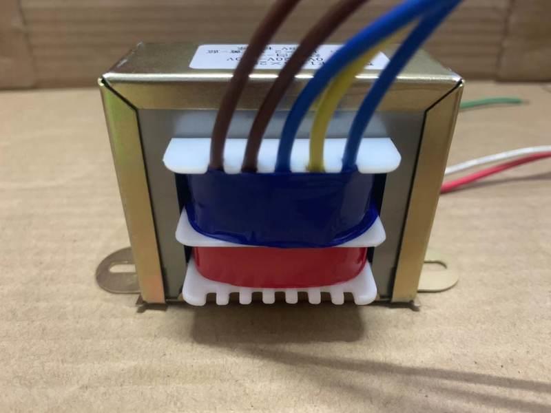 新品新品30W输入0-220V-380V转双19V,8V电L焊机 逆变 控制变压器
