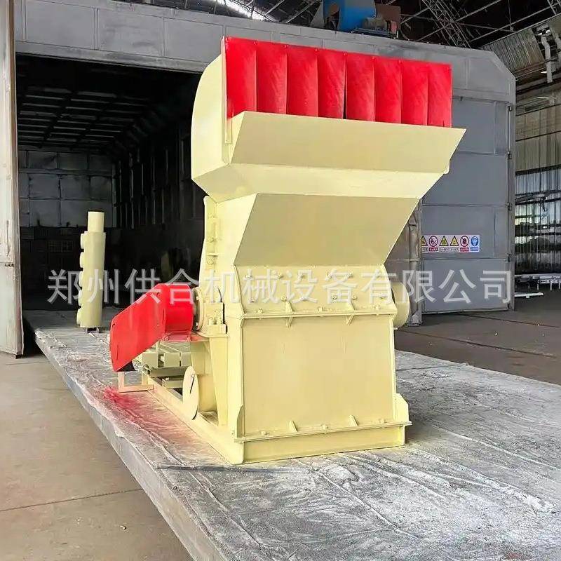 木材树枝秸秆强制进料锯末粉碎机园林果树磨粉机枝条