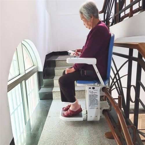 老小区电梯小型别墅楼道楼梯爬楼座椅电梯老人家用升降椅代步机器