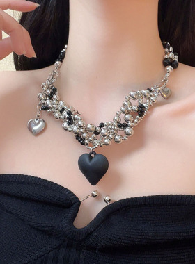 黑色爱心项链女小众设计感串珠锁骨链时尚简约百搭高级感颈链配饰