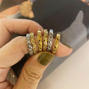 卖耳环的老大爷复古韵味经典波浪纹戒指精致时髦窄版细食指指环女