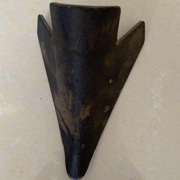 小麦播种机楼腿尖,宽7.5公分。钢板厚0.3公分