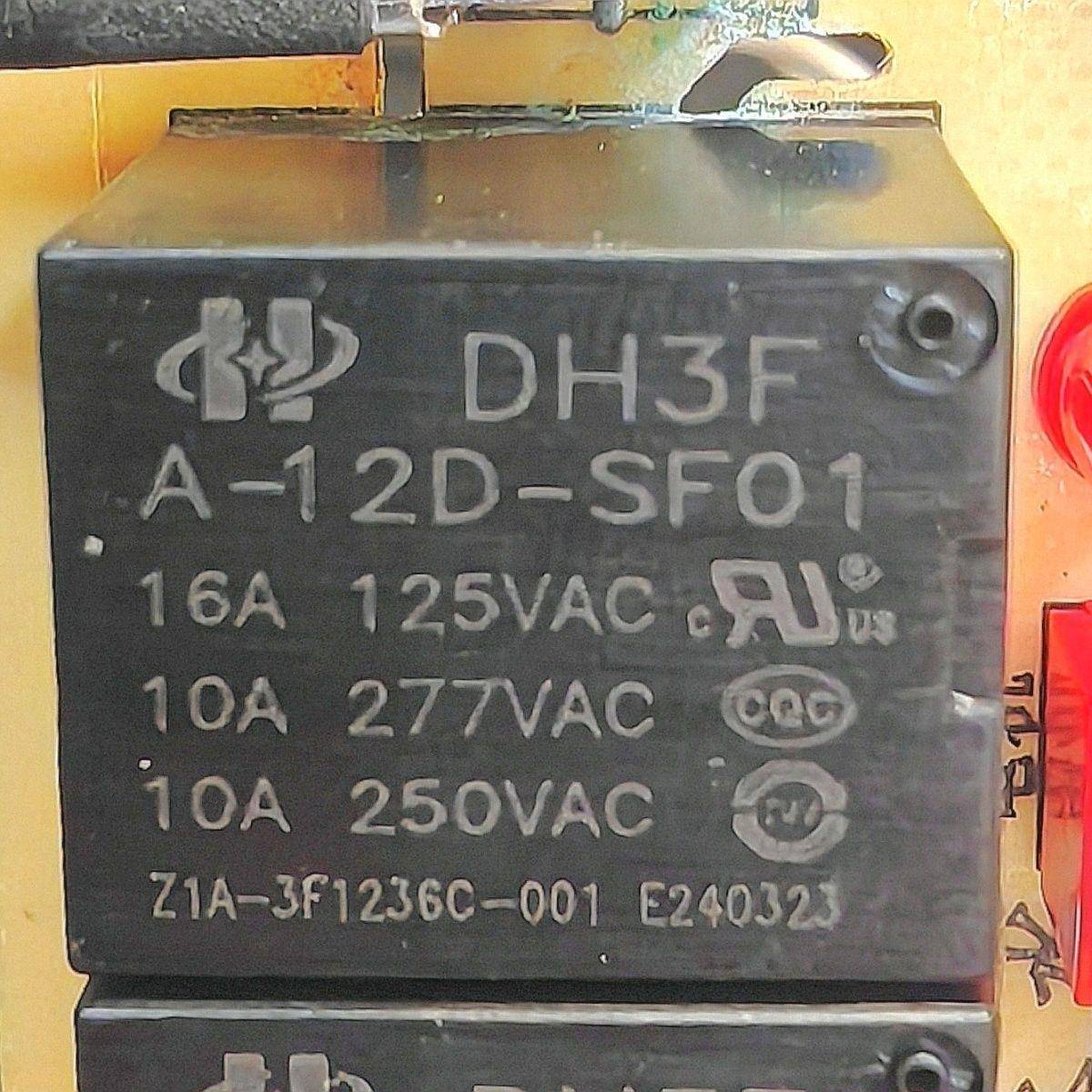 DH3F-A-12D-SF01 12VDC 全新通用款继电器DH3F-1A-12D-SS 4脚