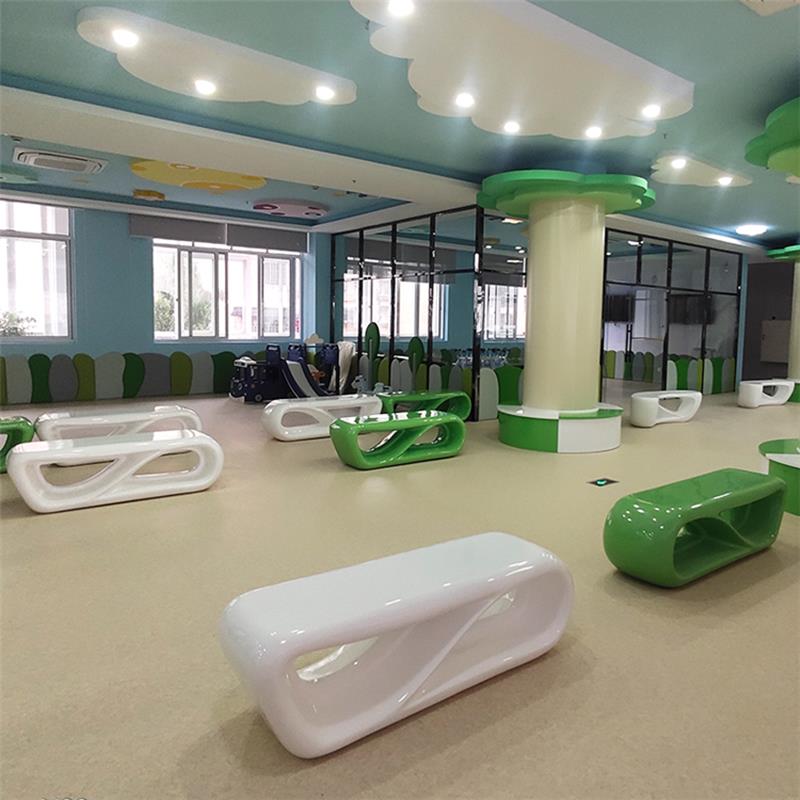 商场玻璃纤维休闲座椅商业美陈创意日字型坐凳机场公共等候休息椅