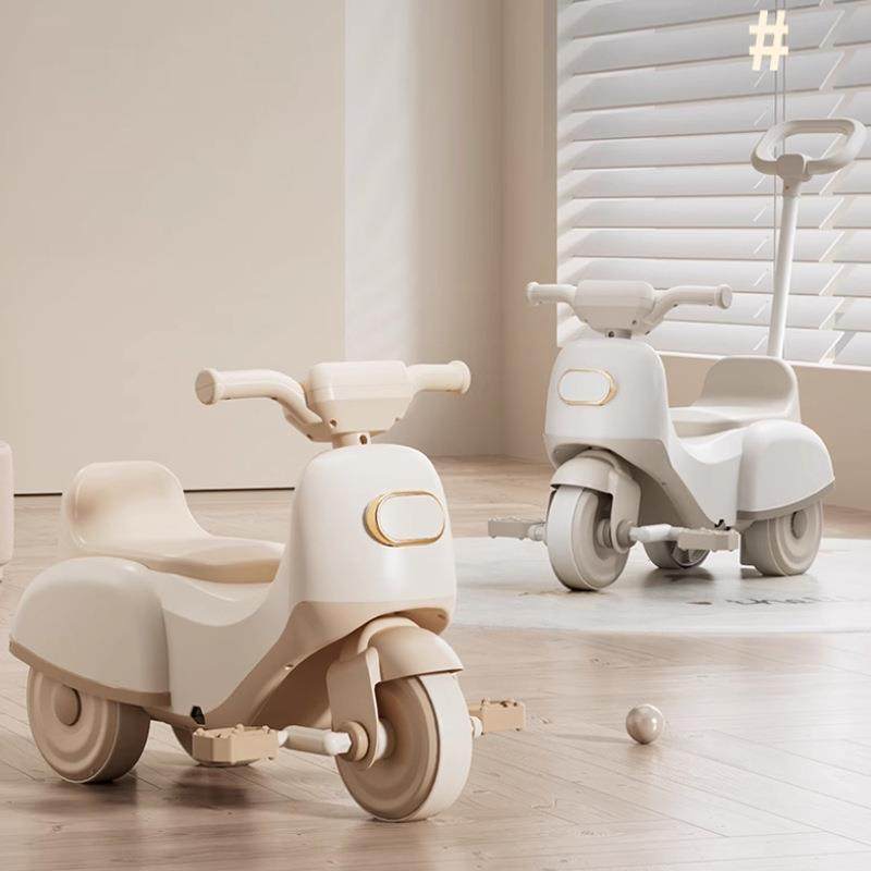 儿童三轮车1-6岁可拆卸脚踏滑行车自行车带灯光音乐溜溜玩具车