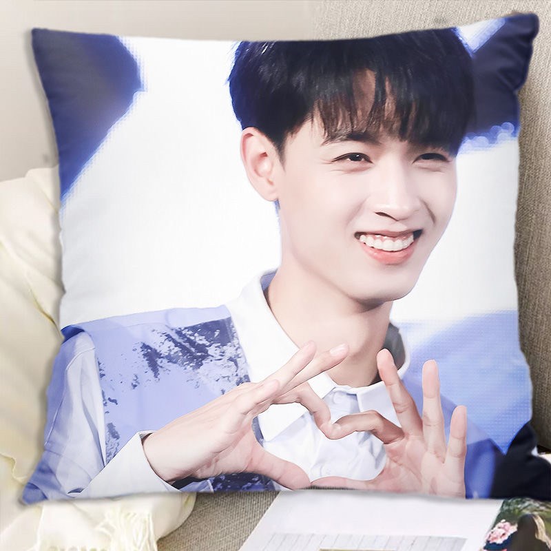 秦霄贤抱枕订制周边同款德云社靠垫人形双面照片玩偶公仔娃靠枕头