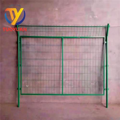 厂家供应围挡围栏车间隔离养殖护栏公路道路防护网钢丝网片