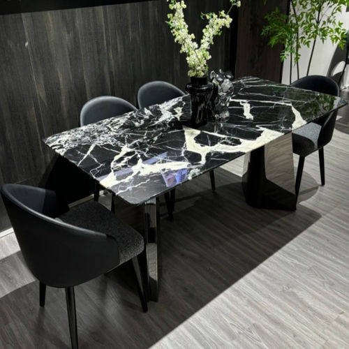 广东佛山2025轻奢高级感大理石餐桌现代简约家用餐桌椅组合餐桌