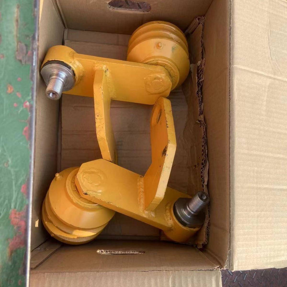 推土机全车配件SD22/SD23/SD32风扇涨紧轮3250937