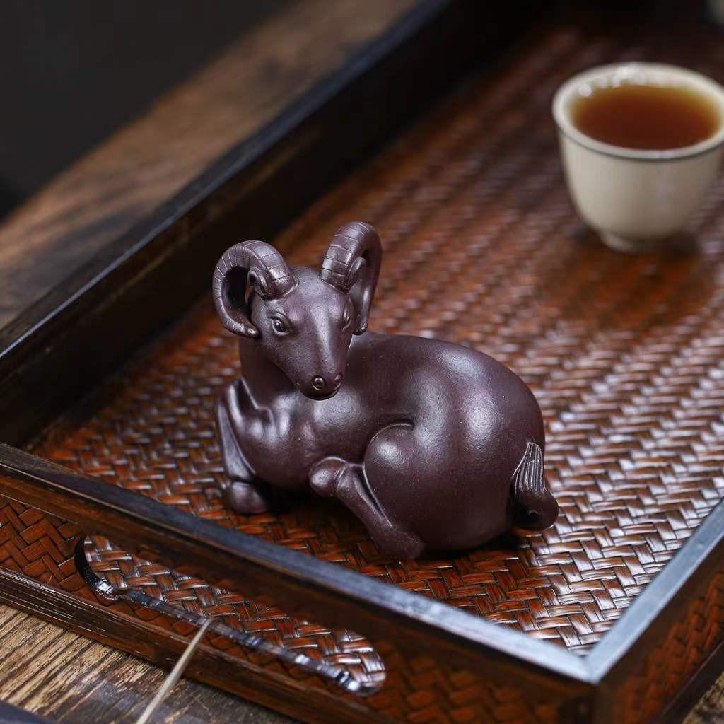 宜兴原矿紫砂羊雕塑创意精品可养生肖羊茶宠茶台茶桌家具摆件茶道