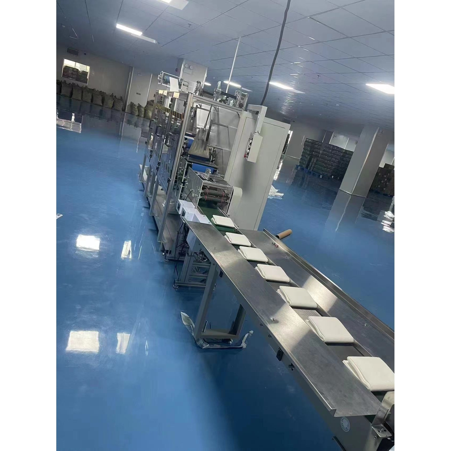 一次性毛巾浴巾折叠机 外出旅行 浴巾毛巾折叠包装一体机,机械设备,其他机械设备,淘宝优惠券,粉丝福利购,淘宝优惠卷