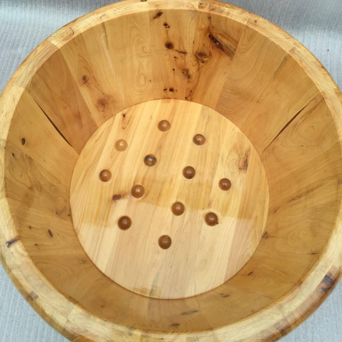 【折扣价】香柏木泡脚木桶洗脚木盆足浴木桶26公分圆边带足底按摩